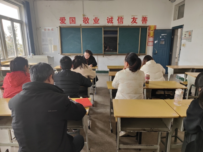 輔導員班主任工作會議0315_副本.jpg